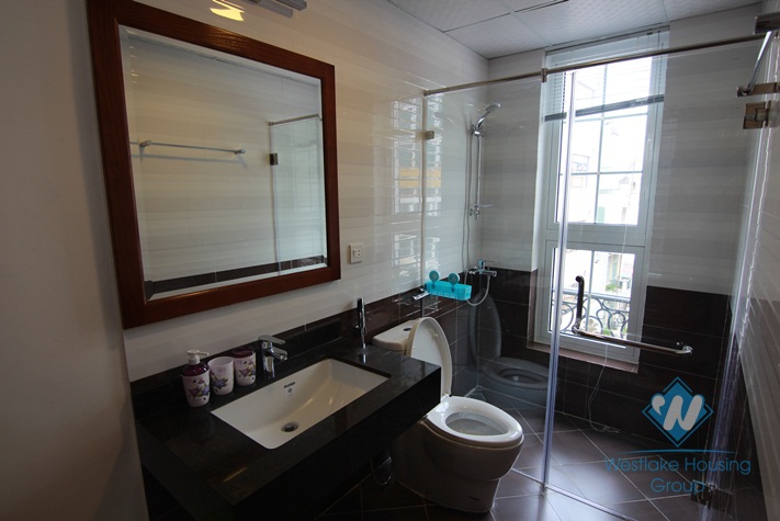 Good quality apartment with 02 bedrooms for rent in Truc Bach area, Ba Dinh District
